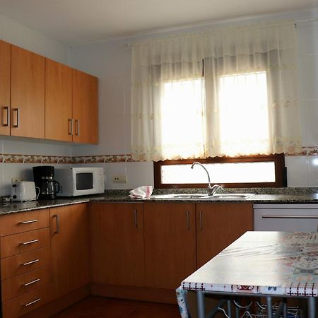 Casa Rural Claudia อัลบาร์ราซิน ภายนอก รูปภาพ