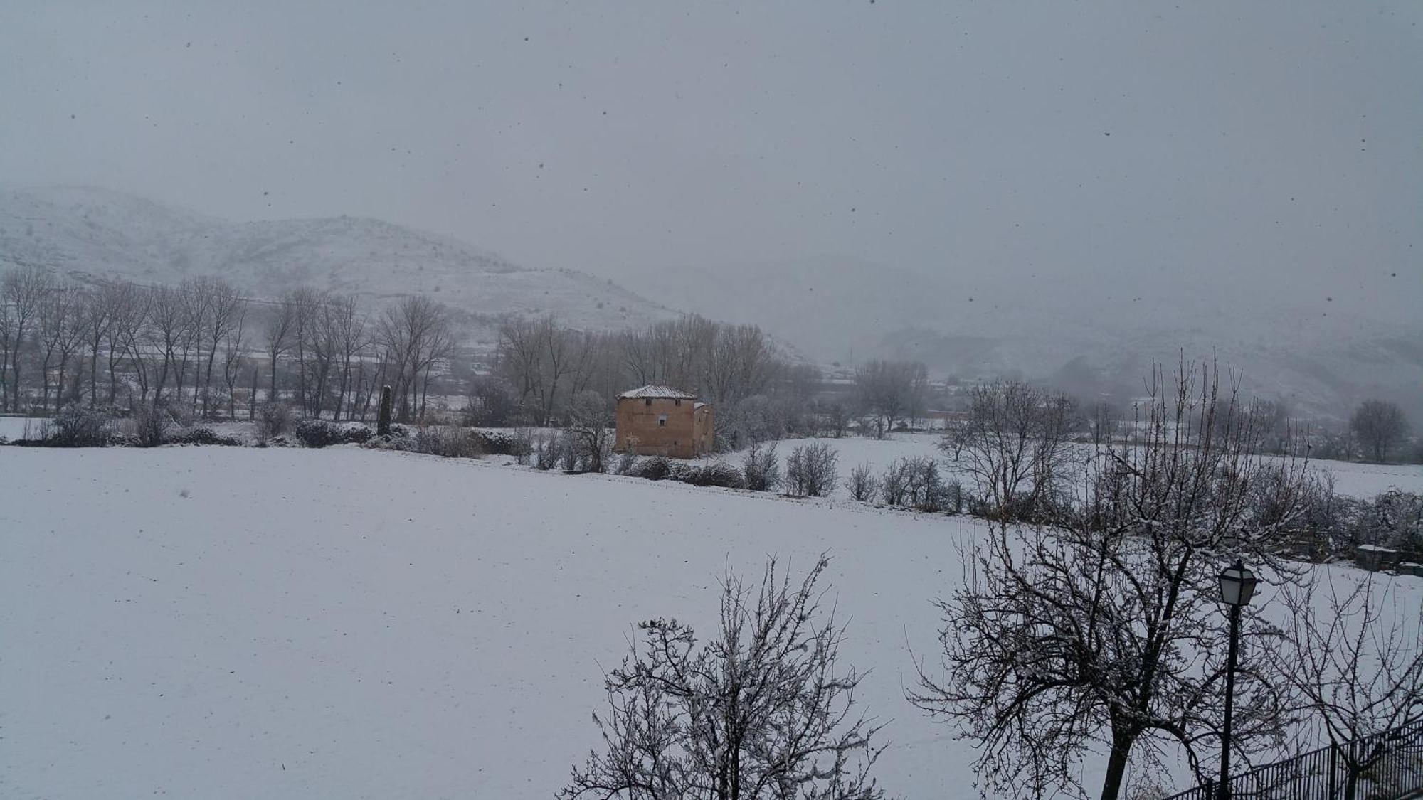 Casa Rural Claudia อัลบาร์ราซิน ภายนอก รูปภาพ